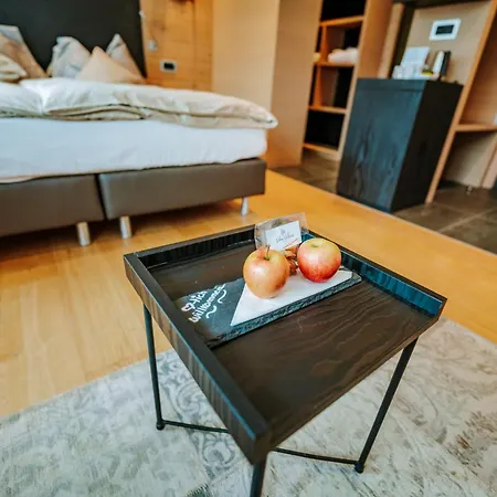 فندق Eden Wellness