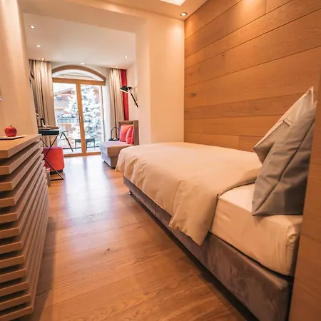 Eden Wellness Hotell 4*