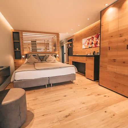 فندق Eden Wellness