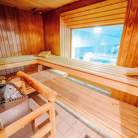 Eden Wellness فندق 4*