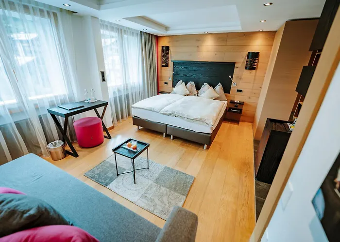 Eden Wellness Hotel 4*