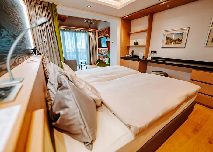 Eden Wellness Hotel 4*